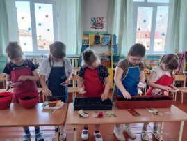 💪🏻Трудовая деятельность 🌱Тема: «Посев семян» 💪🏻Трудовая деятельность 🌱Тема: «Посев семян».